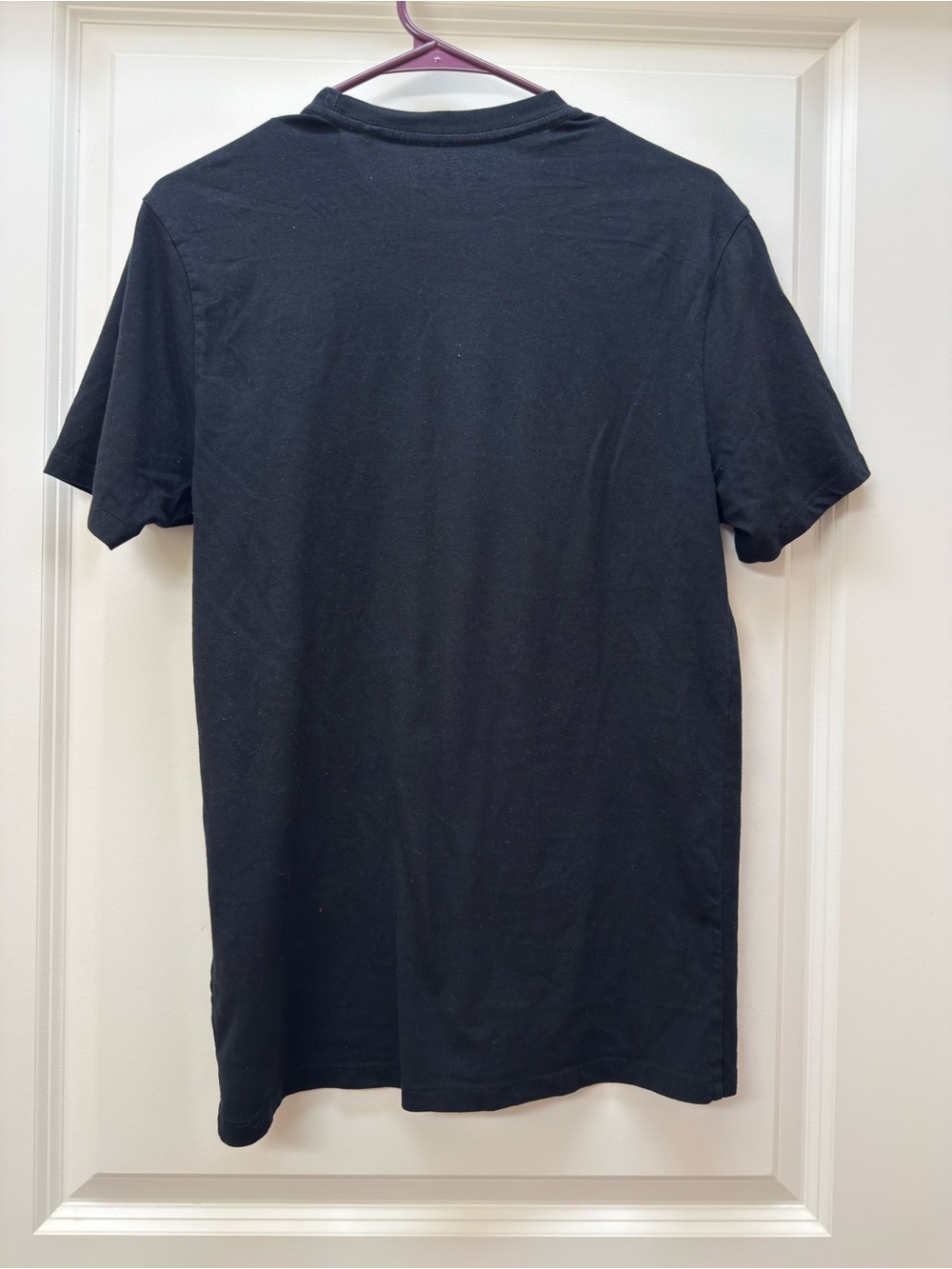 GUESS Black Graphic Reflective Logo Short Sleeve Tee - Picture 3 of 4